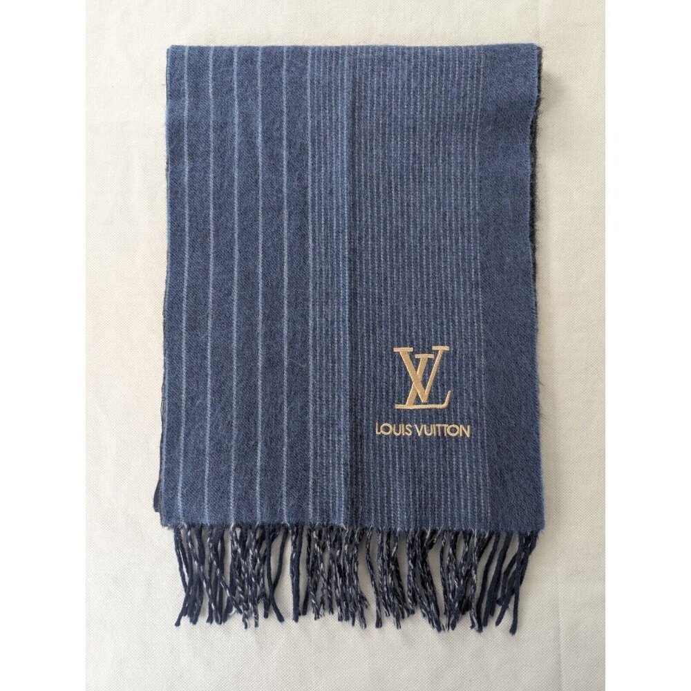 Louis Vuitton LV Logo Genuine Vintage Scarf 100% Cashmere Made in UK. - Picture 5 of 7